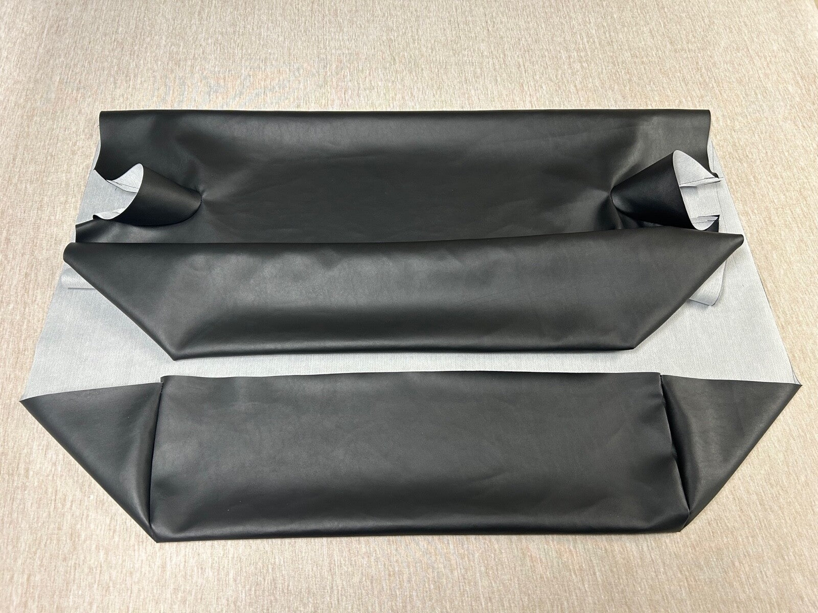 Midmark Ritter 204 Exam Table Replacement Cover – Staple-On Vinyl